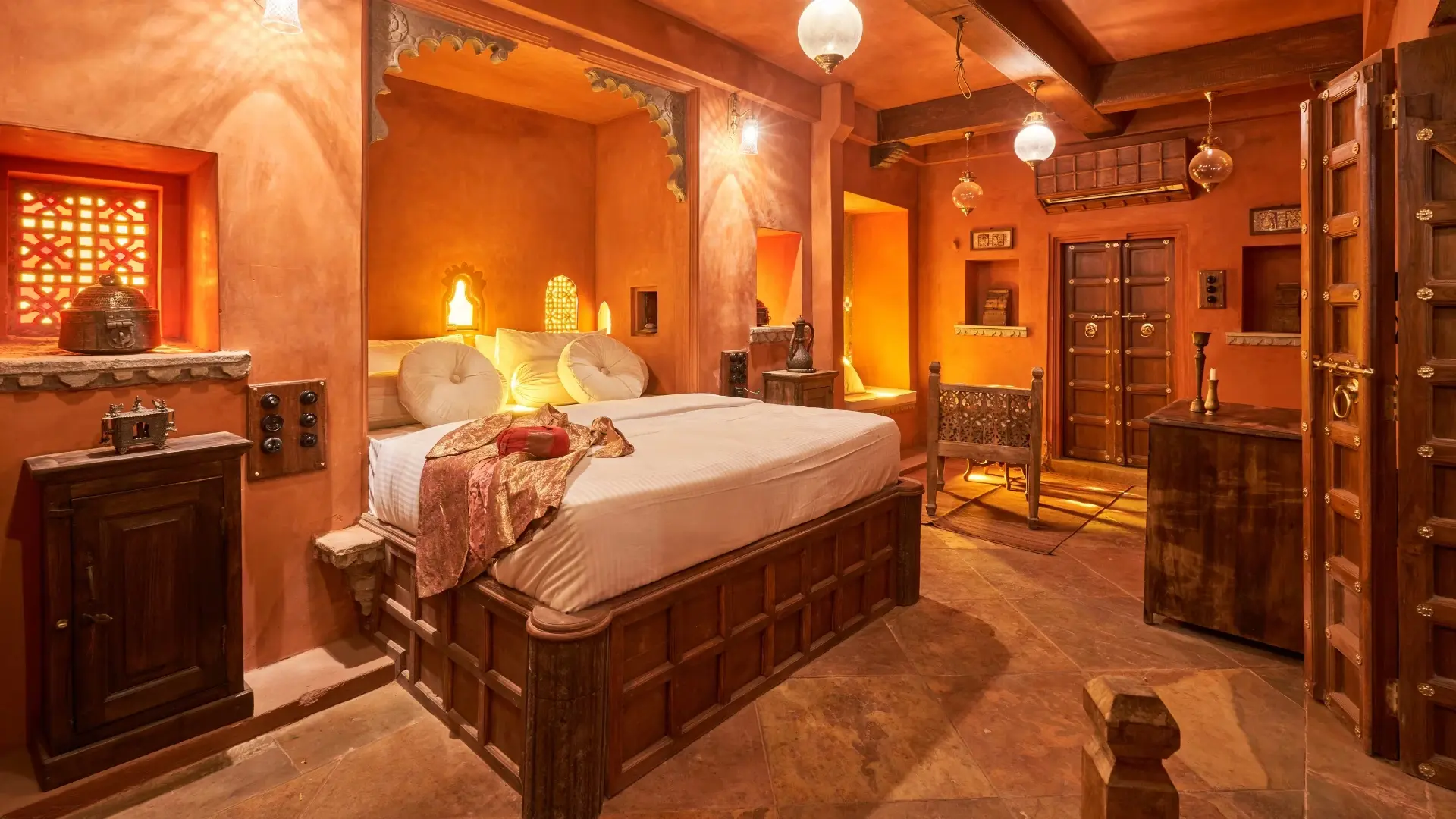 Luxury Heritage Room