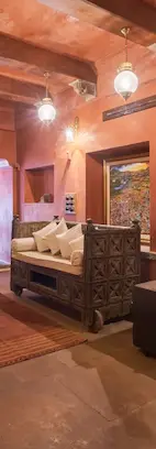 Rakht Chandan